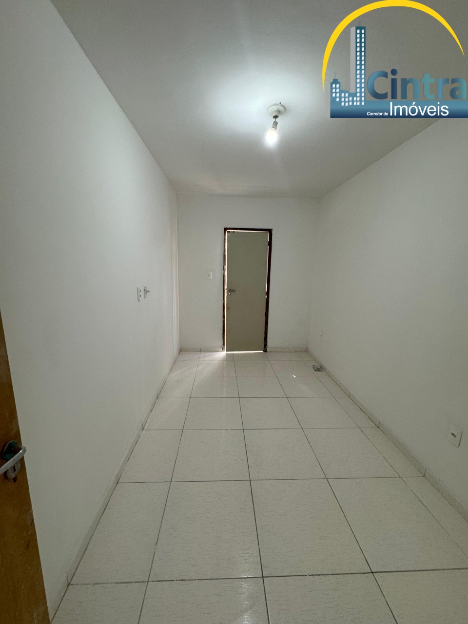 Apartamento à venda com 2 quartos, 85m² - Foto 6