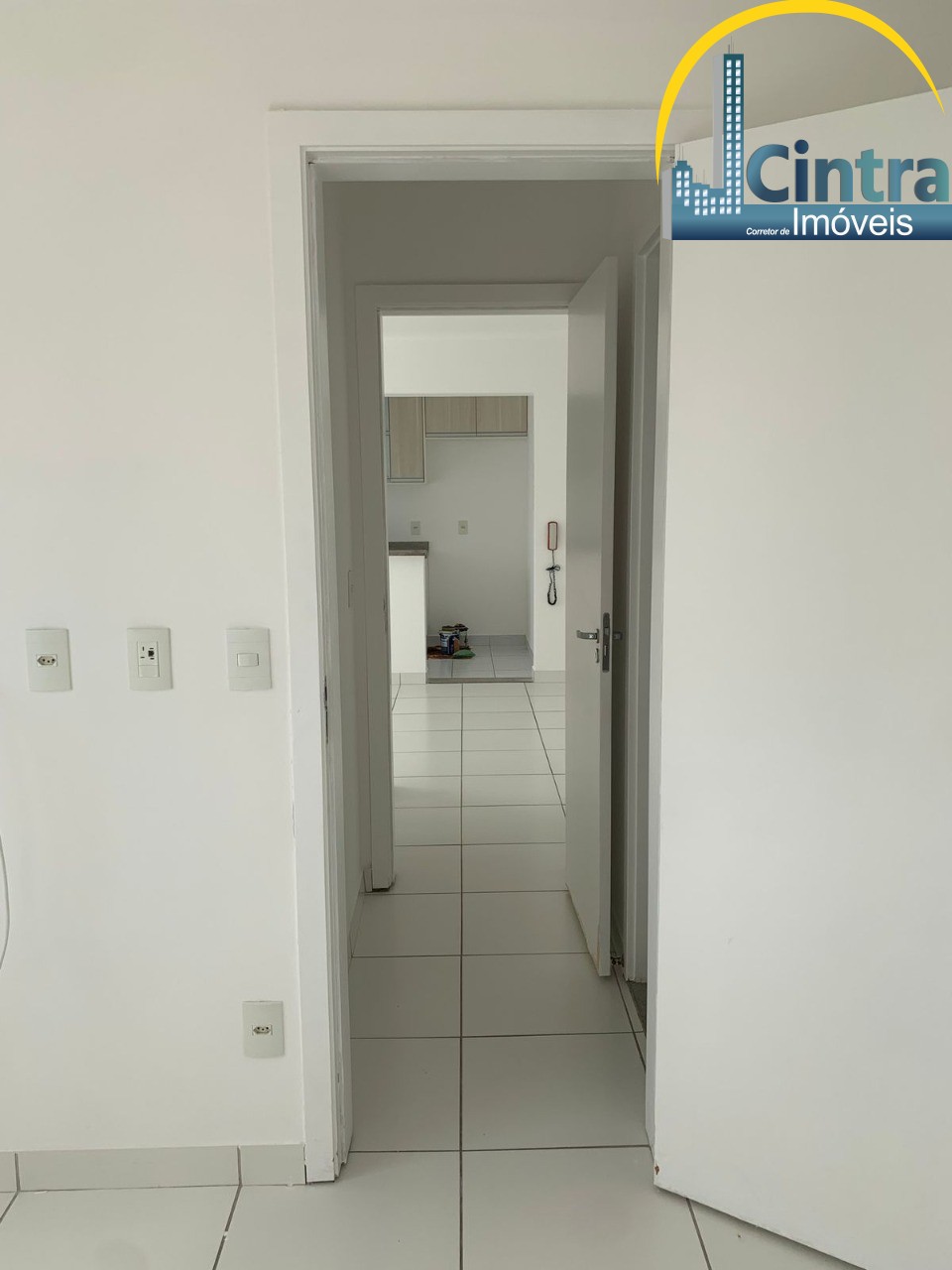 Apartamento à venda com 2 quartos, 50m² - Foto 2