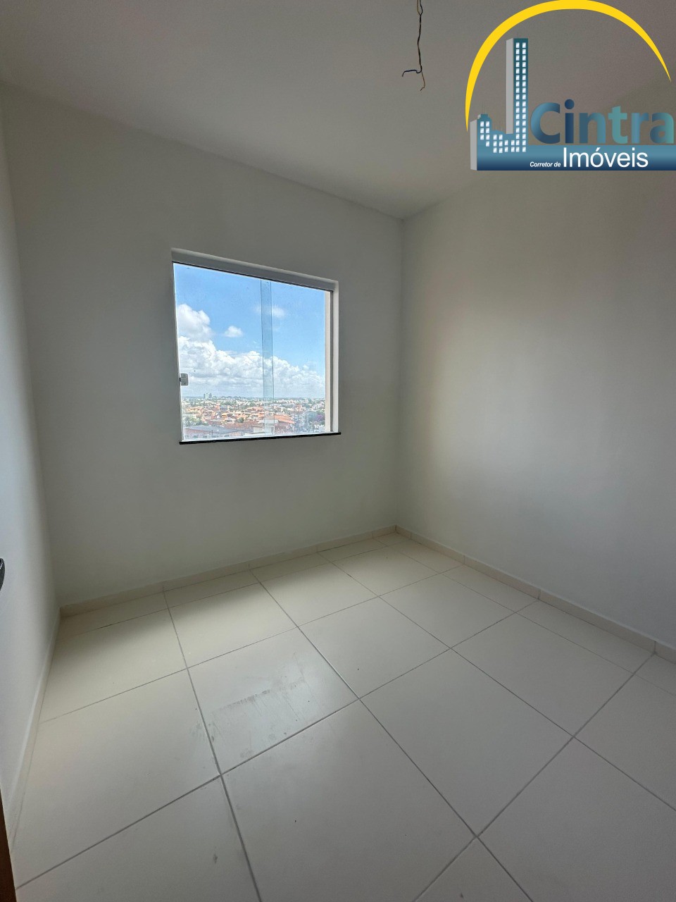 Apartamento à venda com 2 quartos, 110m² - Foto 6