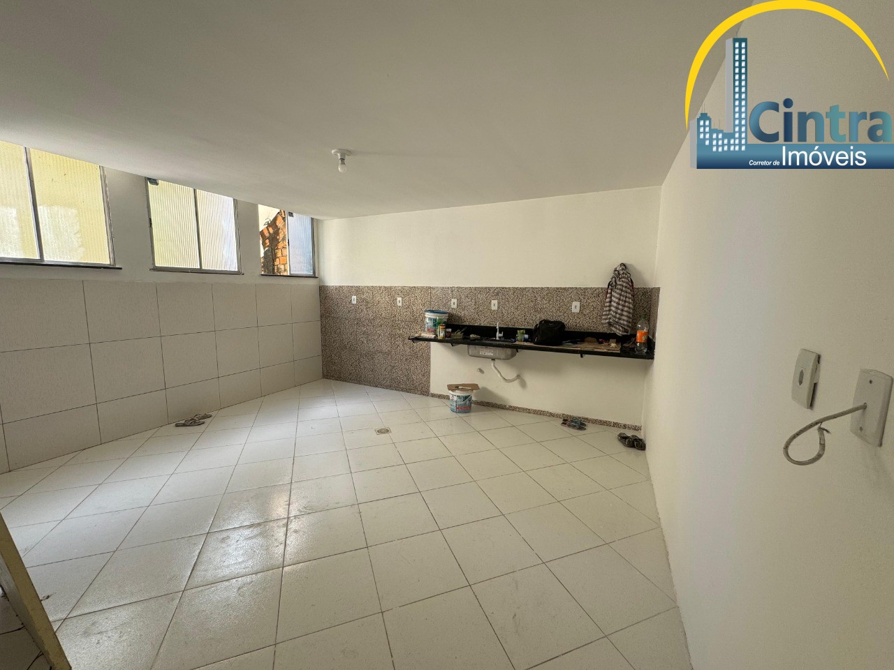 Apartamento à venda com 2 quartos, 85m² - Foto 3