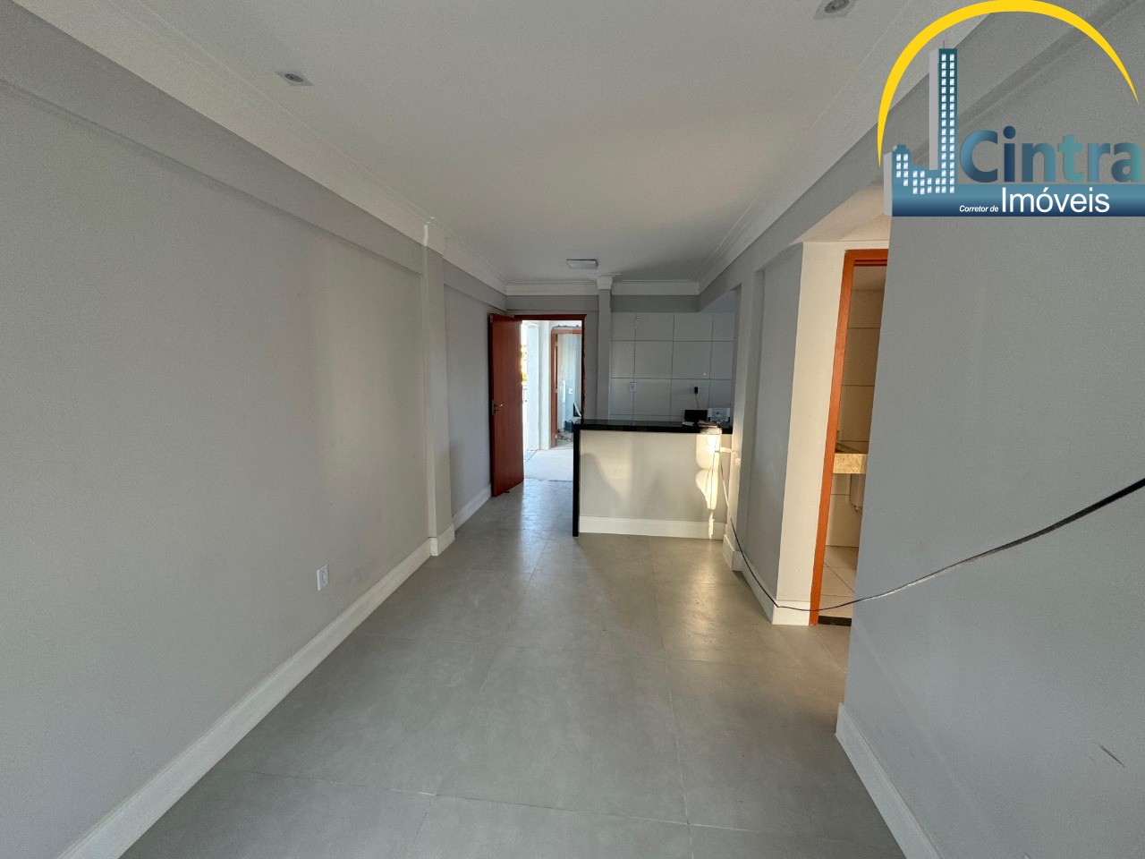 Apartamento à venda com 2 quartos, 56m² - Foto 1