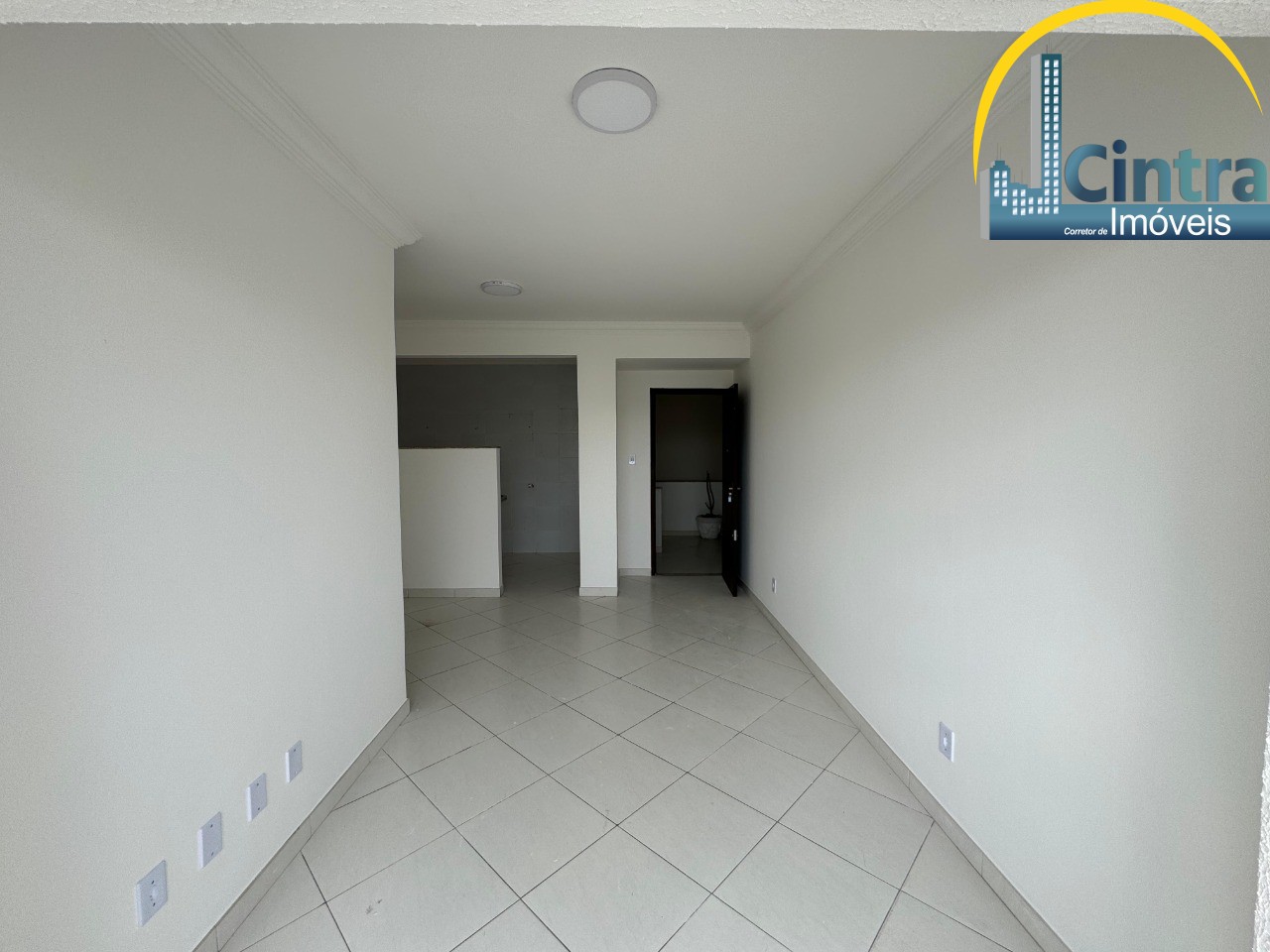 Apartamento à venda com 2 quartos, 60m² - Foto 2