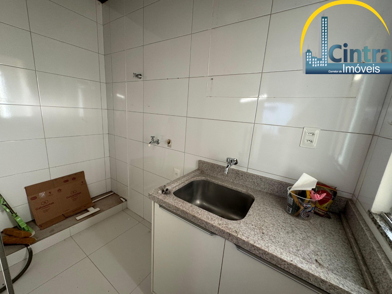 Casa de Condomínio à venda com 4 quartos, 260m² - Foto 32