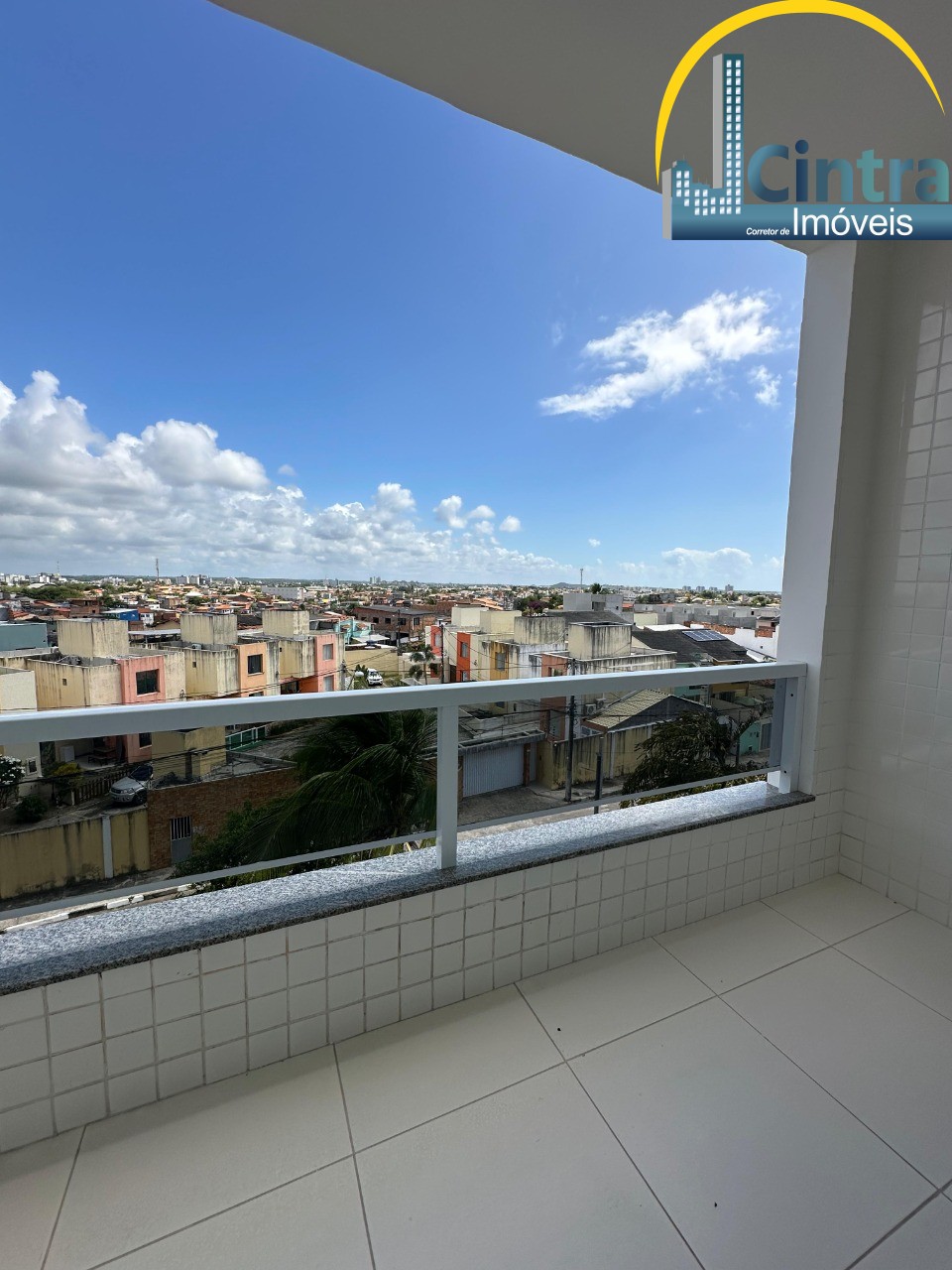 Apartamento à venda com 3 quartos, 72m² - Foto 1