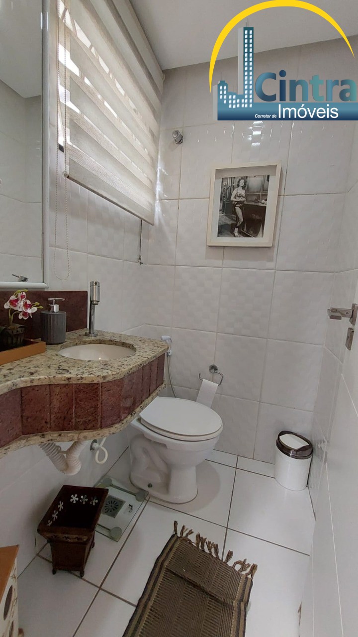 Casa de Condomínio à venda com 4 quartos, 214m² - Foto 9