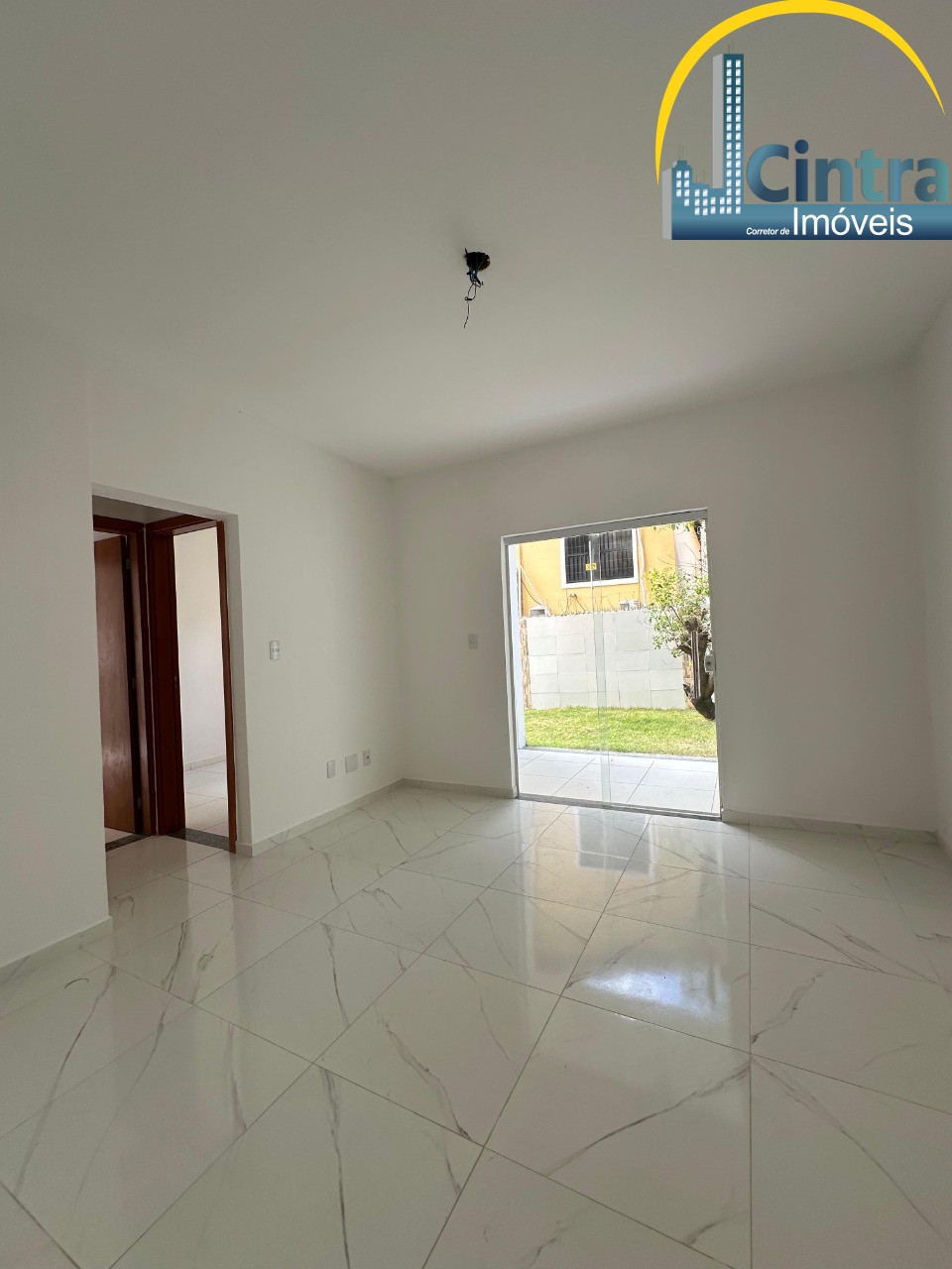 Apartamento à venda com 2 quartos, 58m² - Foto 3