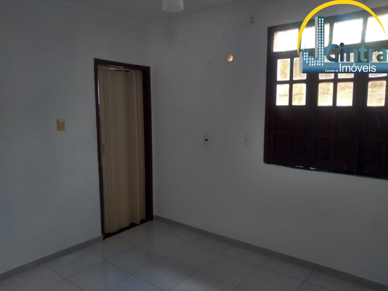 Casa de Condomínio para alugar com 3 quartos, 190m² - Foto 13