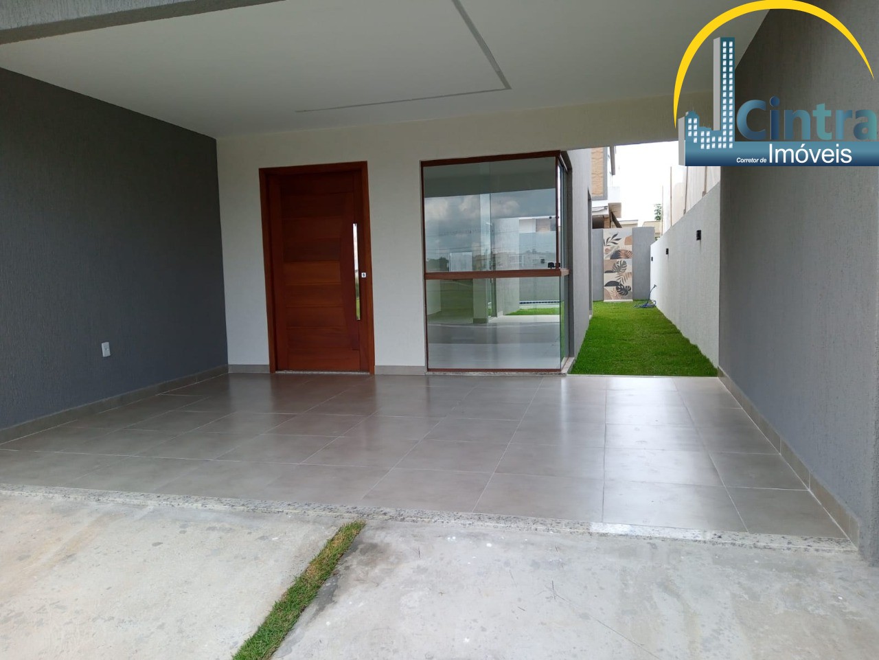 Casa de Condomínio à venda com 3 quartos, 275m² - Foto 2