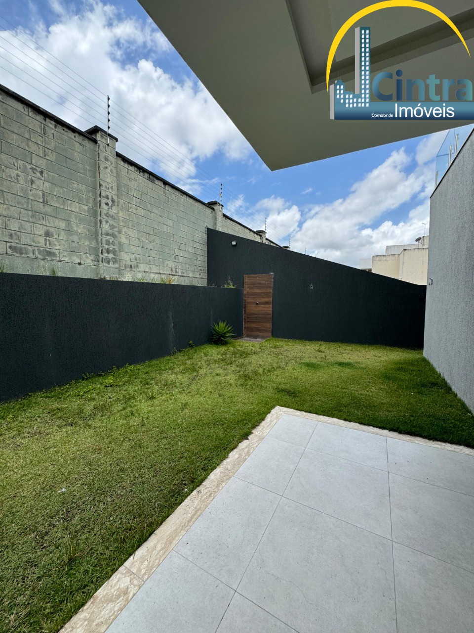 Casa de Condomínio à venda com 4 quartos, 281m² - Foto 15