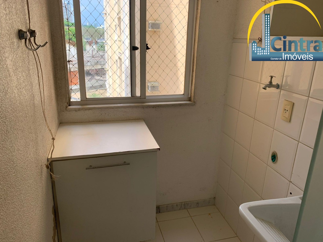 Apartamento à venda com 2 quartos, 70m² - Foto 8