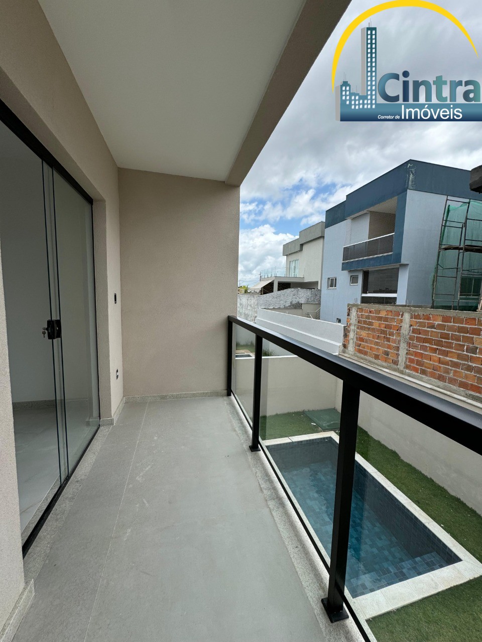 Casa de Condomínio à venda com 4 quartos, 193m² - Foto 2