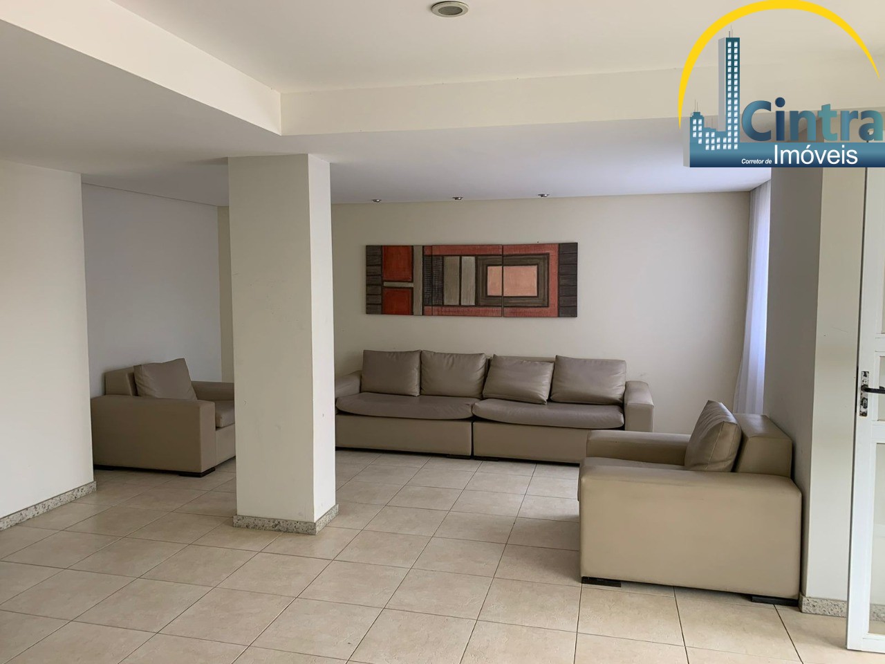 Apartamento à venda com 2 quartos, 70m² - Foto 4