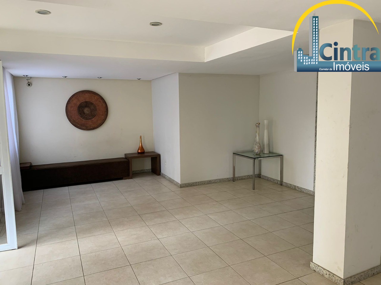 Apartamento à venda com 2 quartos, 70m² - Foto 5