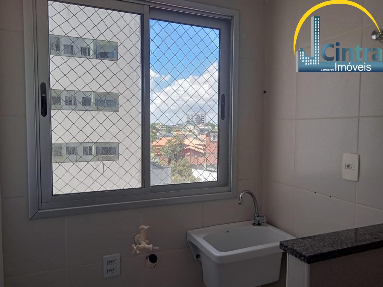 Apartamento à venda com 2 quartos, 70m² - Foto 7