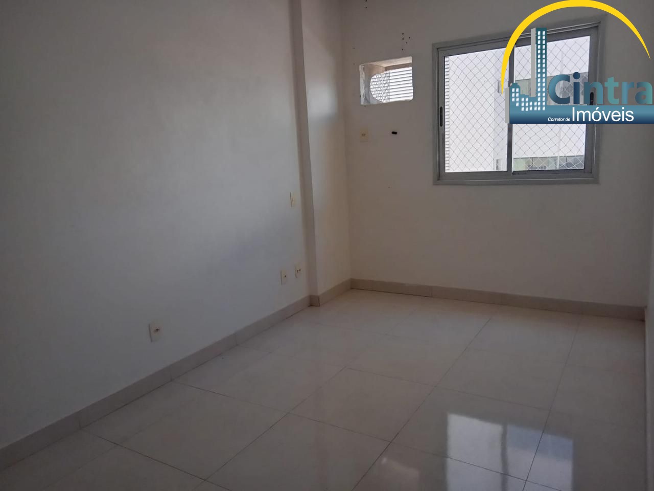 Apartamento à venda com 2 quartos, 70m² - Foto 5