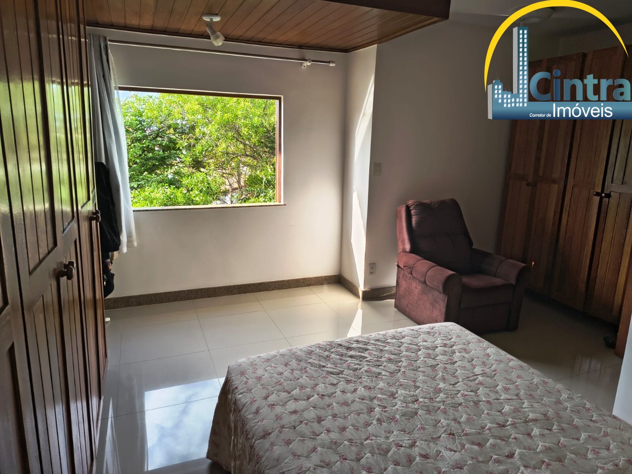 Casa, 3 quartos, 250 m² - Foto 11