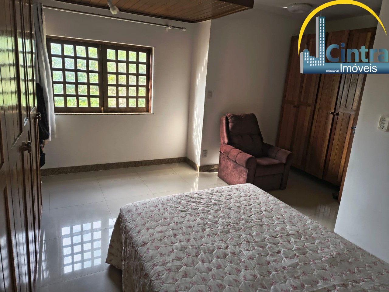 Casa, 3 quartos, 250 m² - Foto 10