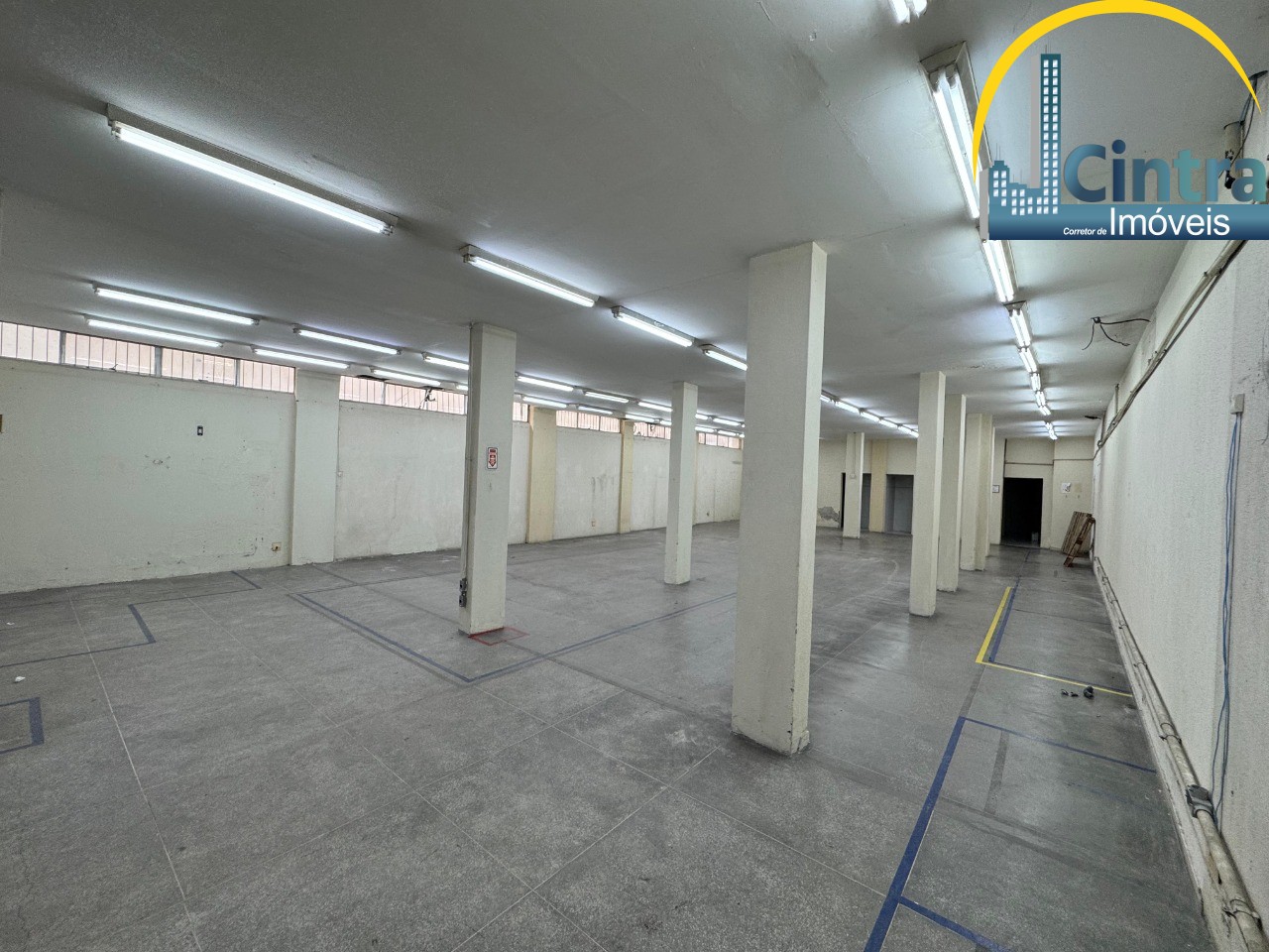 Loja-Salão, 500 m² - Foto 1