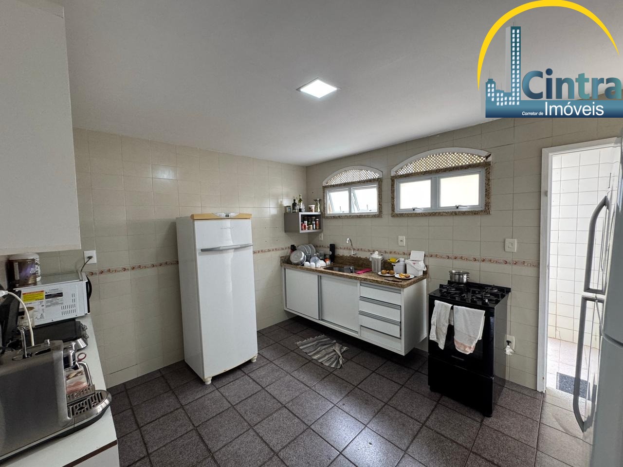 Casa, 5 quartos, 210 m² - Foto 22