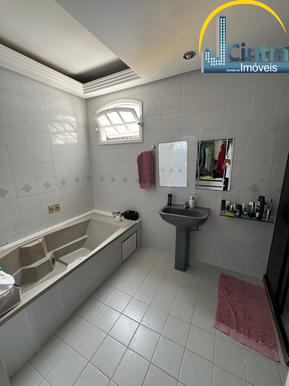 Casa, 5 quartos, 210 m² - Foto 27