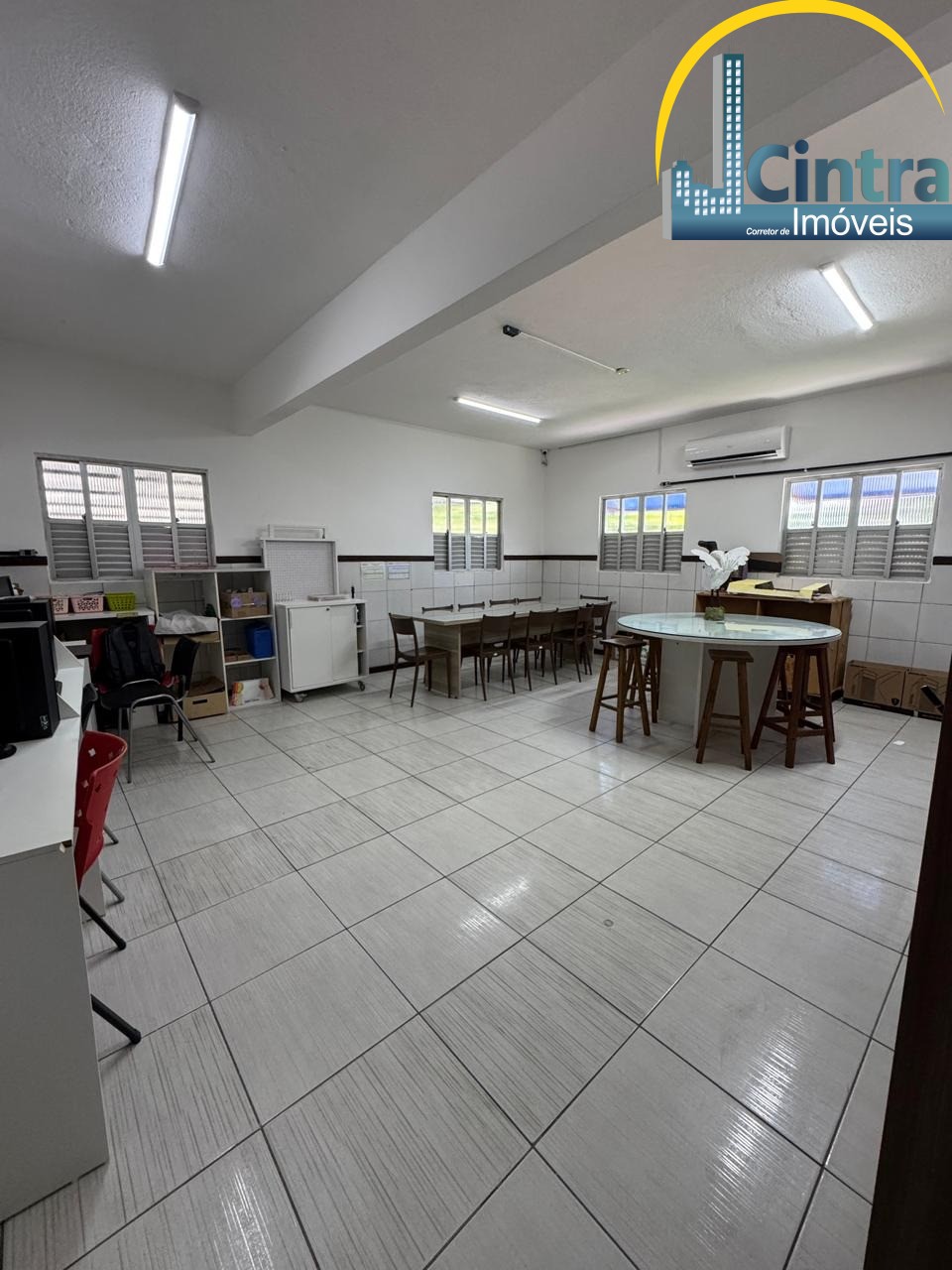Prédio Inteiro, 1000 m² - Foto 2