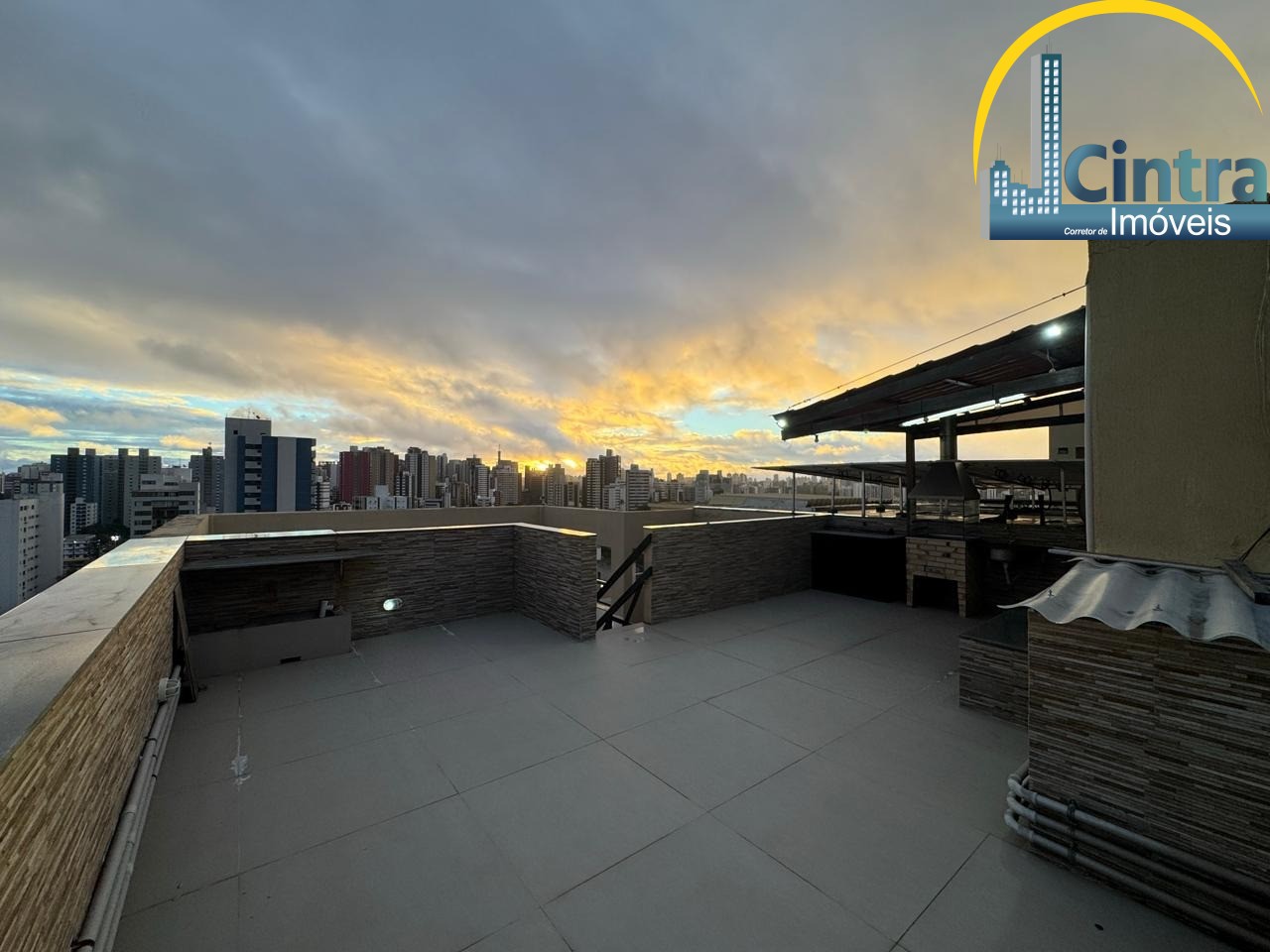 Cobertura, 3 quartos, 153 m² - Foto 2