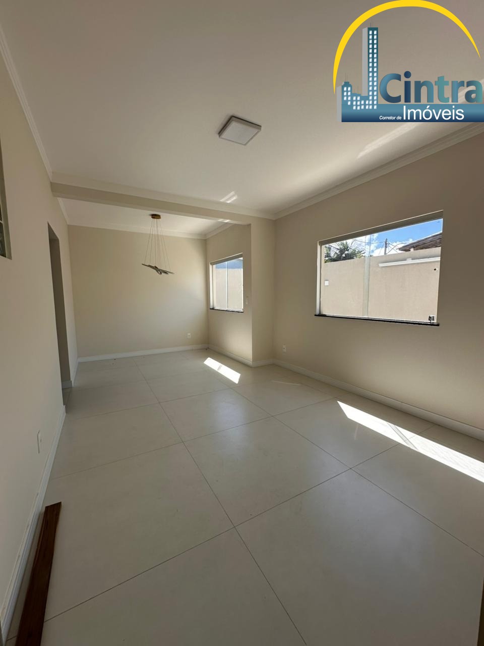 Casa, 4 quartos, 200 m² - Foto 2