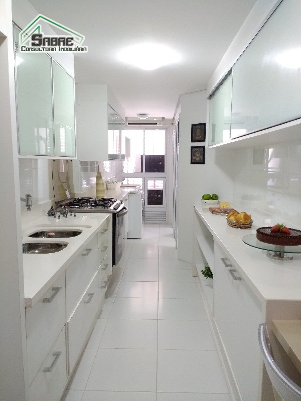 Apartamento à venda com 4 quartos, 147m² - Foto 8