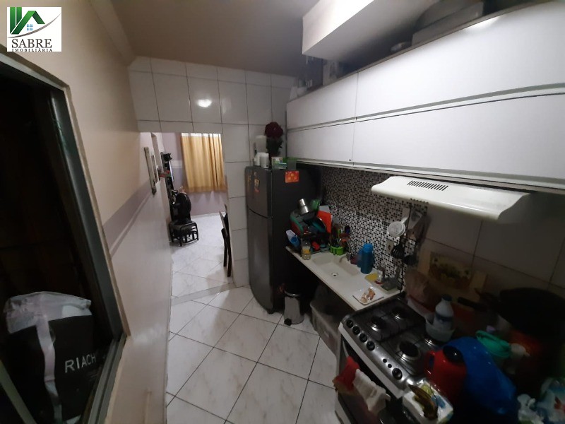 Apartamento à venda com 2 quartos, 41m² - Foto 2