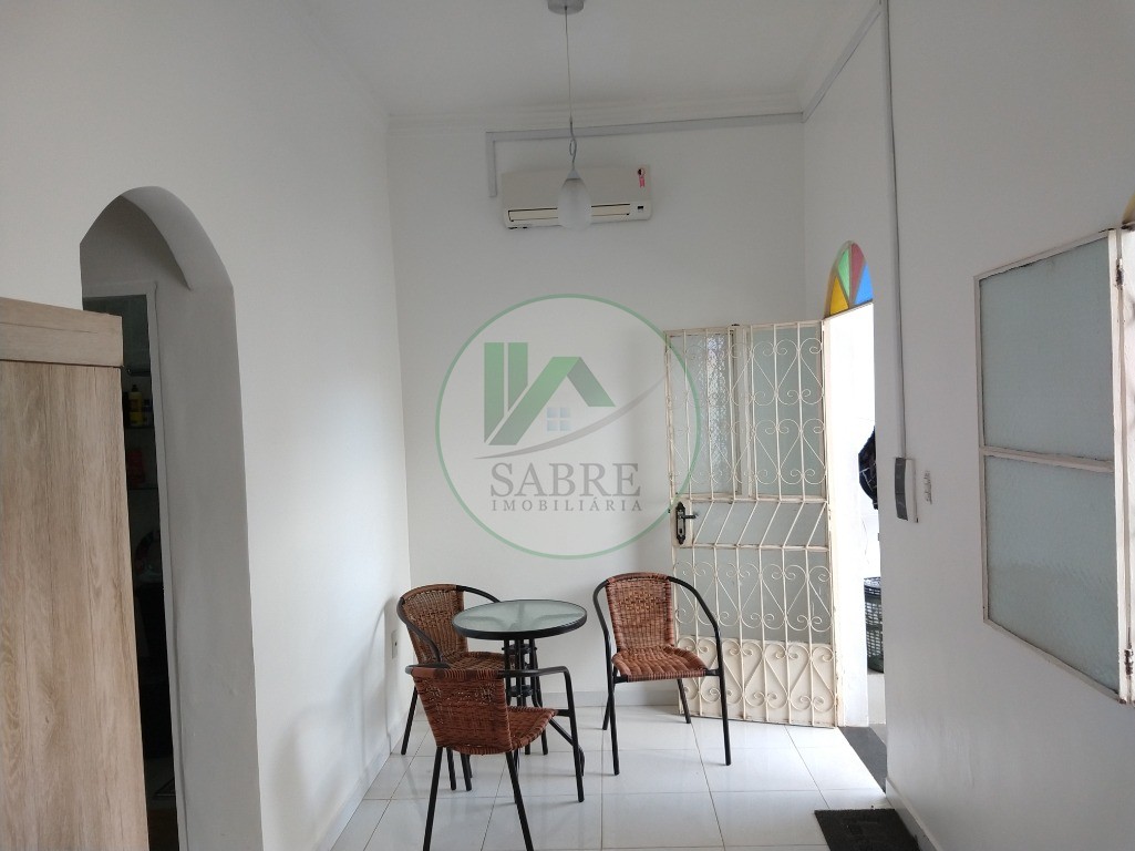 Casa à venda com 3 quartos, 217m² - Foto 5