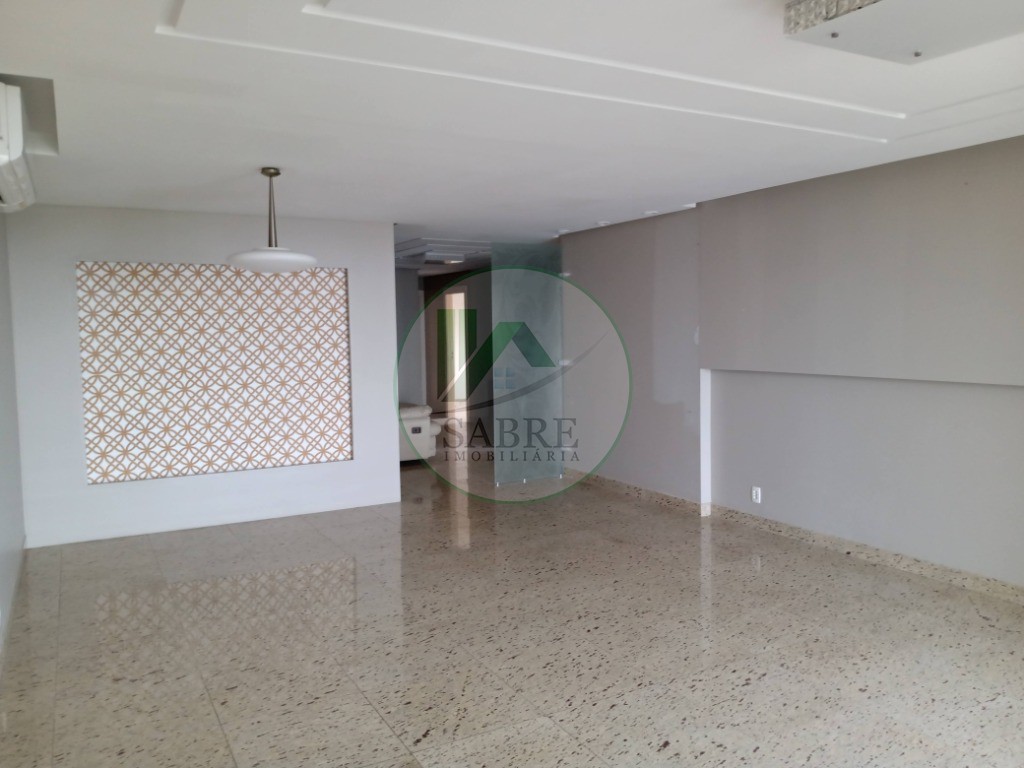 Apartamento à venda com 4 quartos, 210m² - Foto 6