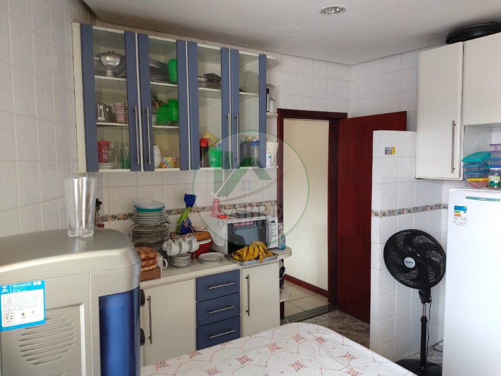 Casa à venda com 3 quartos, 235m² - Foto 19