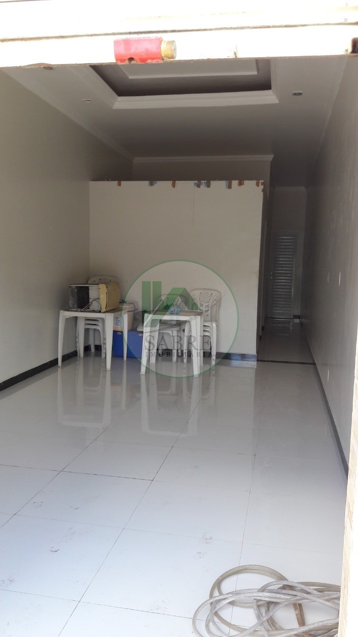 Casa à venda com 3 quartos, 151m² - Foto 3