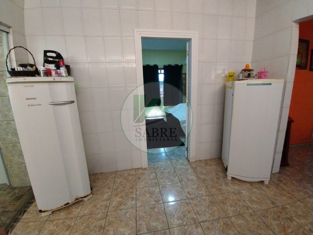 Casa à venda com 3 quartos, 121m² - Foto 9