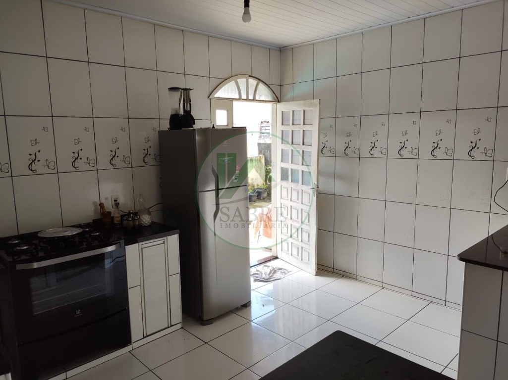 Casa à venda com 3 quartos, 83m² - Foto 9