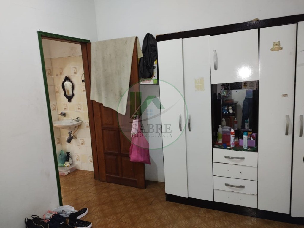 Casa à venda com 5 quartos, 250m² - Foto 27