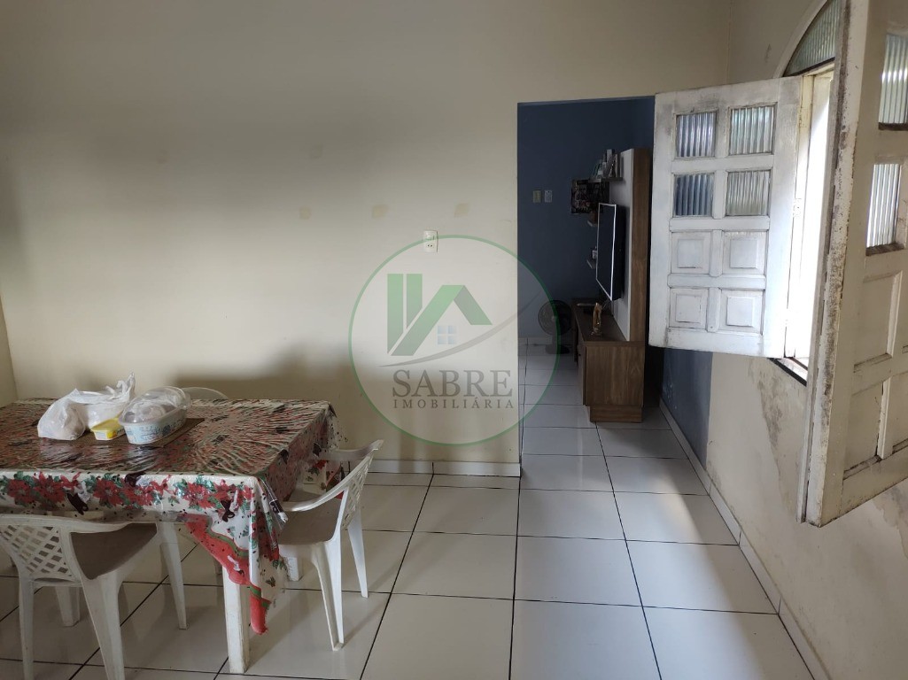 Casa à venda com 3 quartos, 83m² - Foto 11