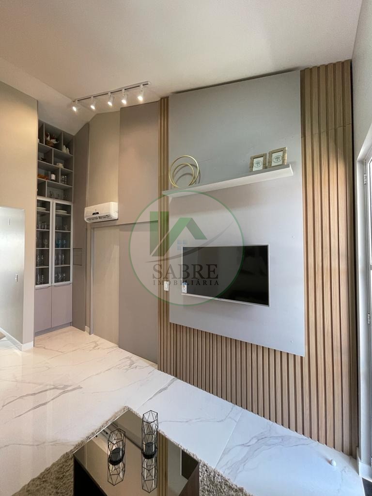 Casa à venda com 3 quartos, 56m² - Foto 2