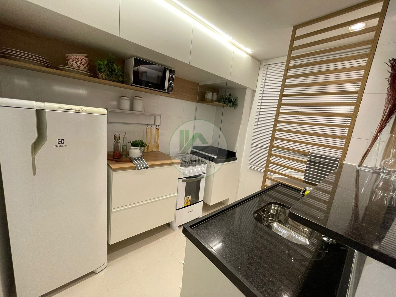 Apartamento à venda com 2 quartos, 38m² - Foto 2