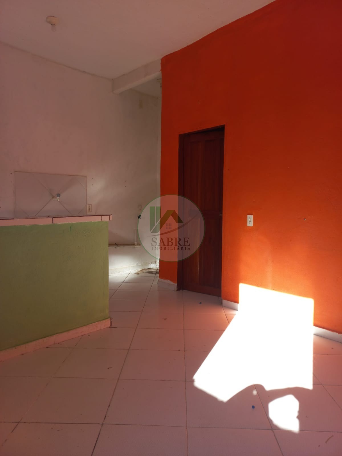 Casa à venda com 6 quartos, 180m² - Foto 6