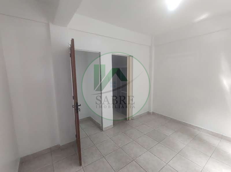 Apartamento à venda com 2 quartos, 67m² - Foto 6