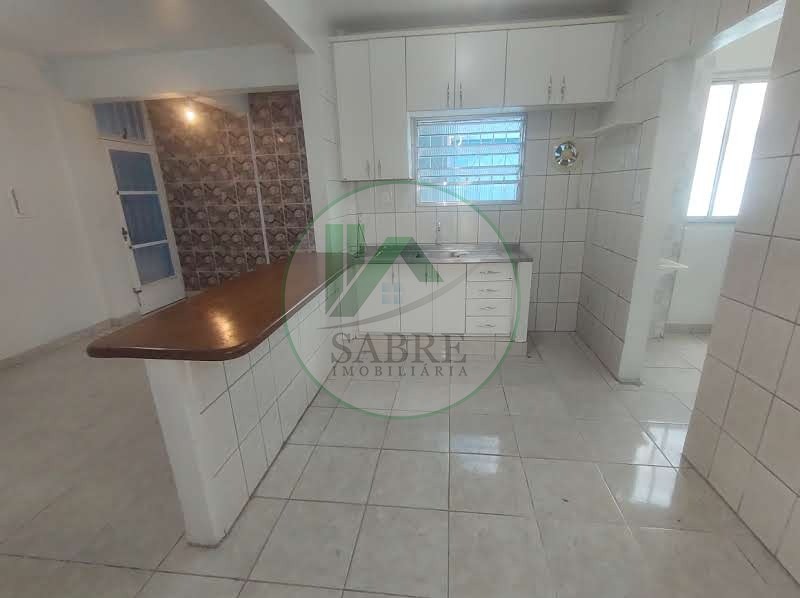 Apartamento à venda com 2 quartos, 67m² - Foto 4