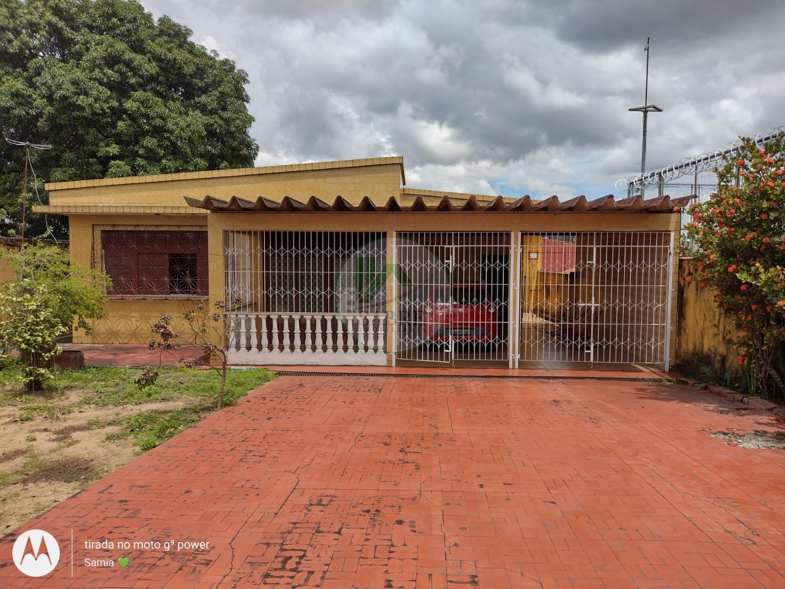 Casa à venda com 4 quartos, 201m² - Foto 2