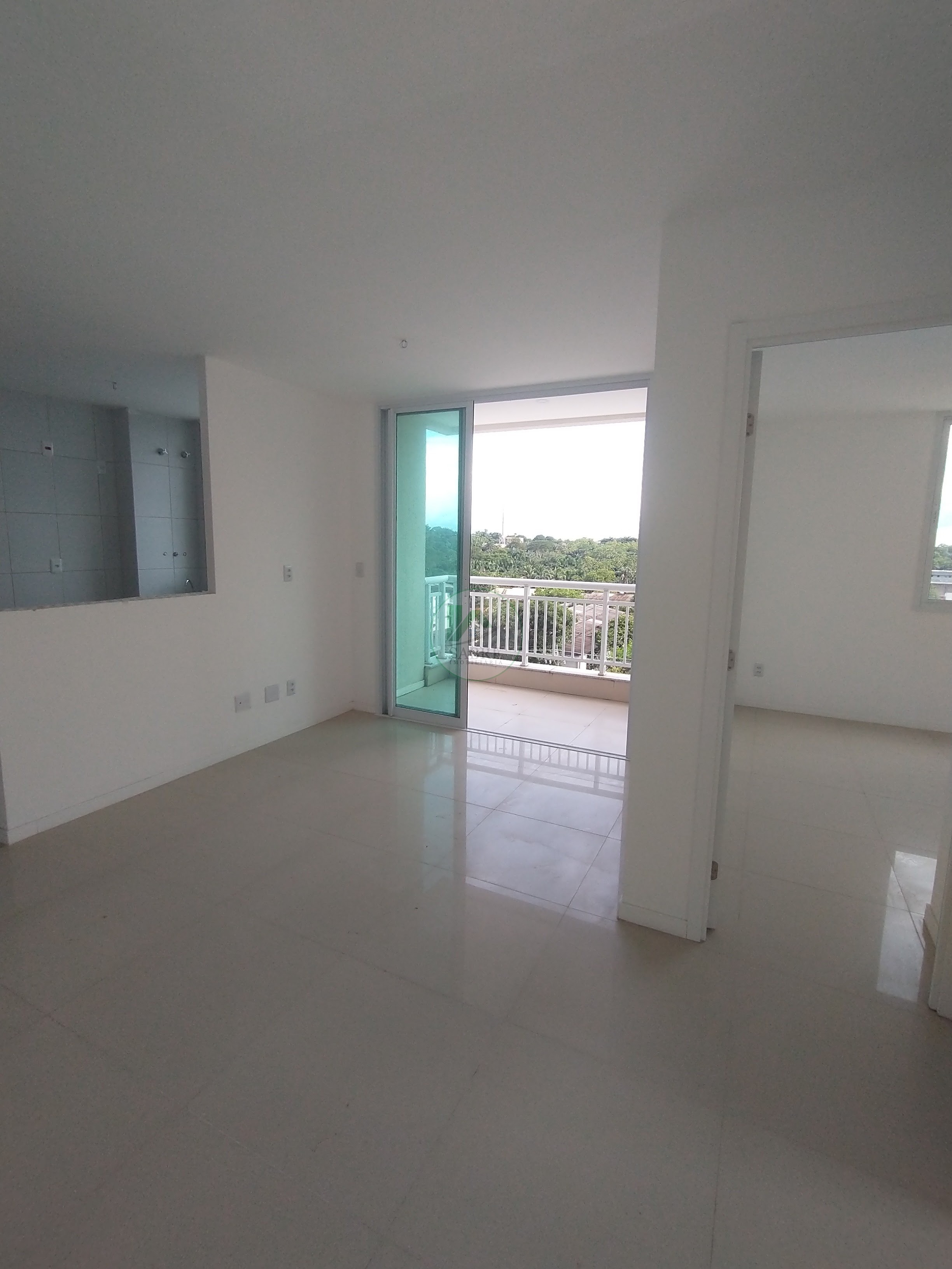 Apartamento à venda com 3 quartos, 68m² - Foto 3