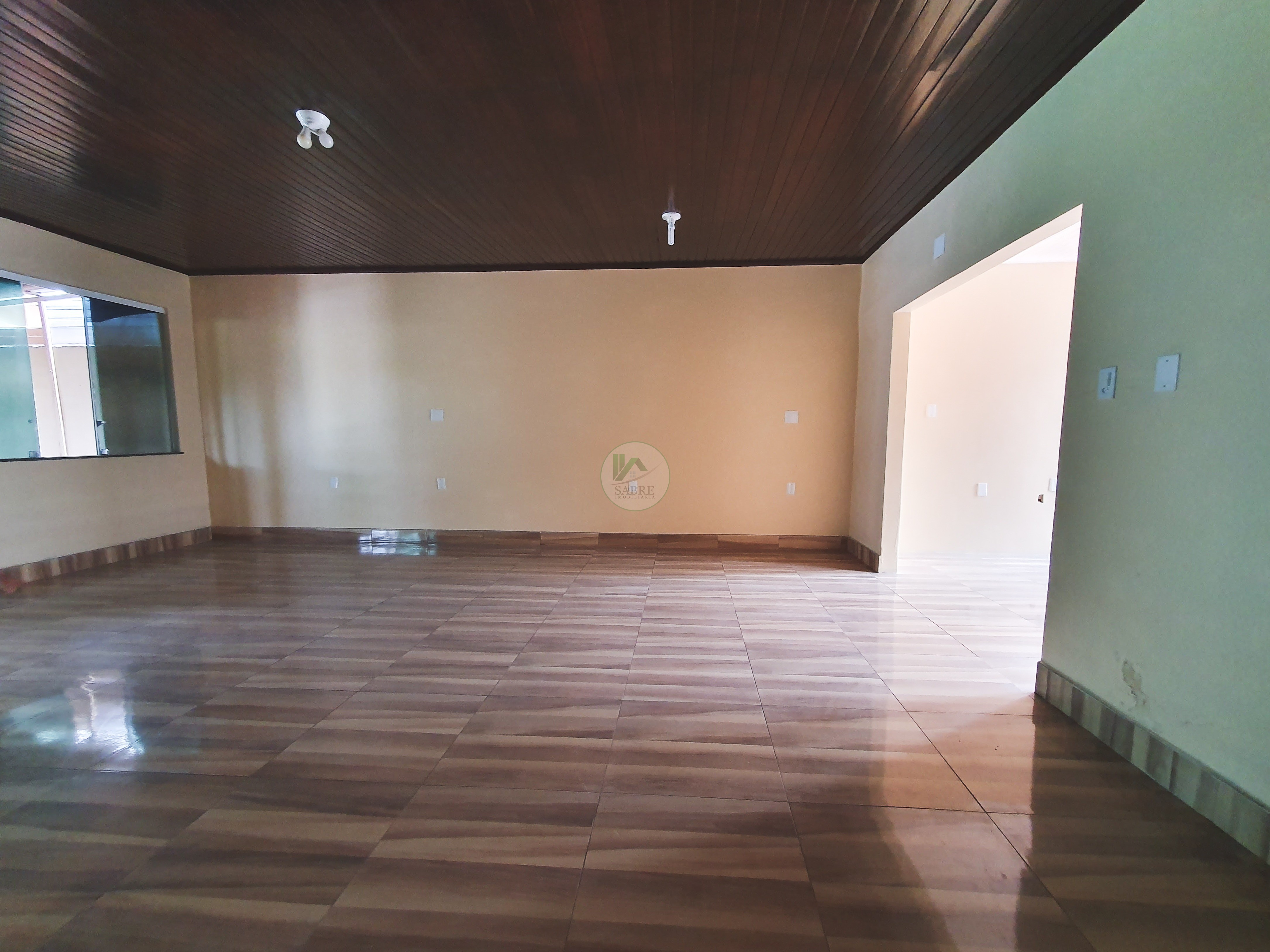 Casa à venda com 5 quartos, 214m² - Foto 5