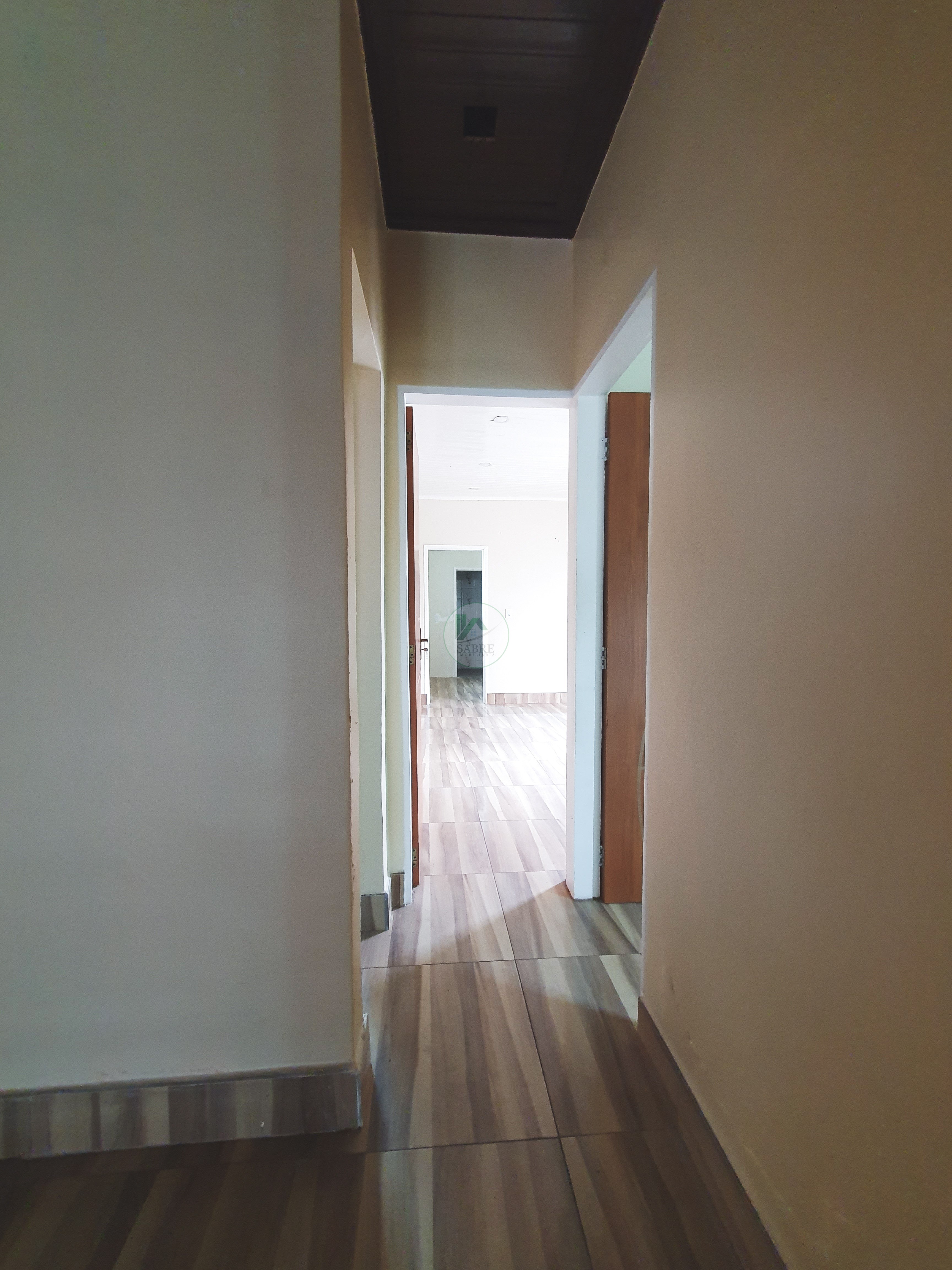 Casa à venda com 5 quartos, 214m² - Foto 14