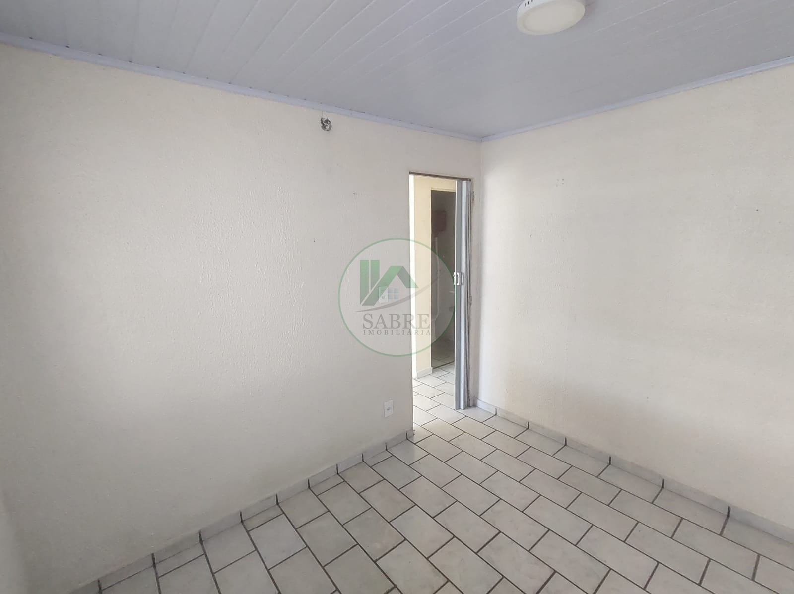 Casa à venda com 4 quartos, 126m² - Foto 11