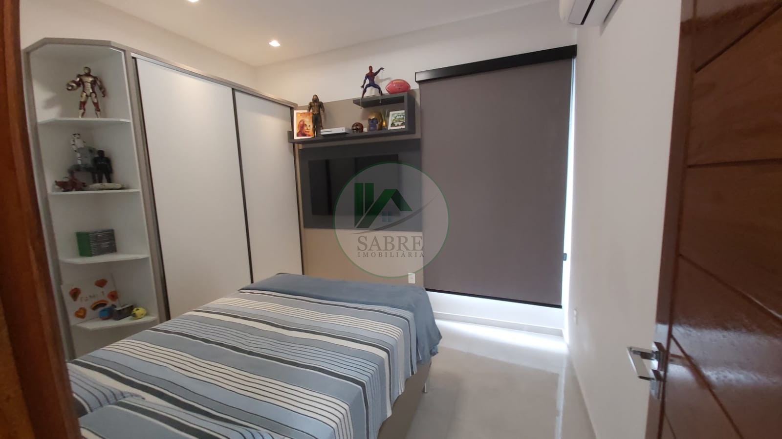 Casa à venda com 3 quartos, 225m² - Foto 47