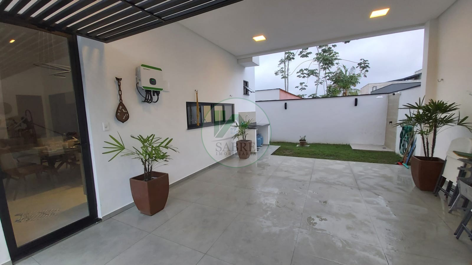 Casa à venda com 3 quartos, 225m² - Foto 7