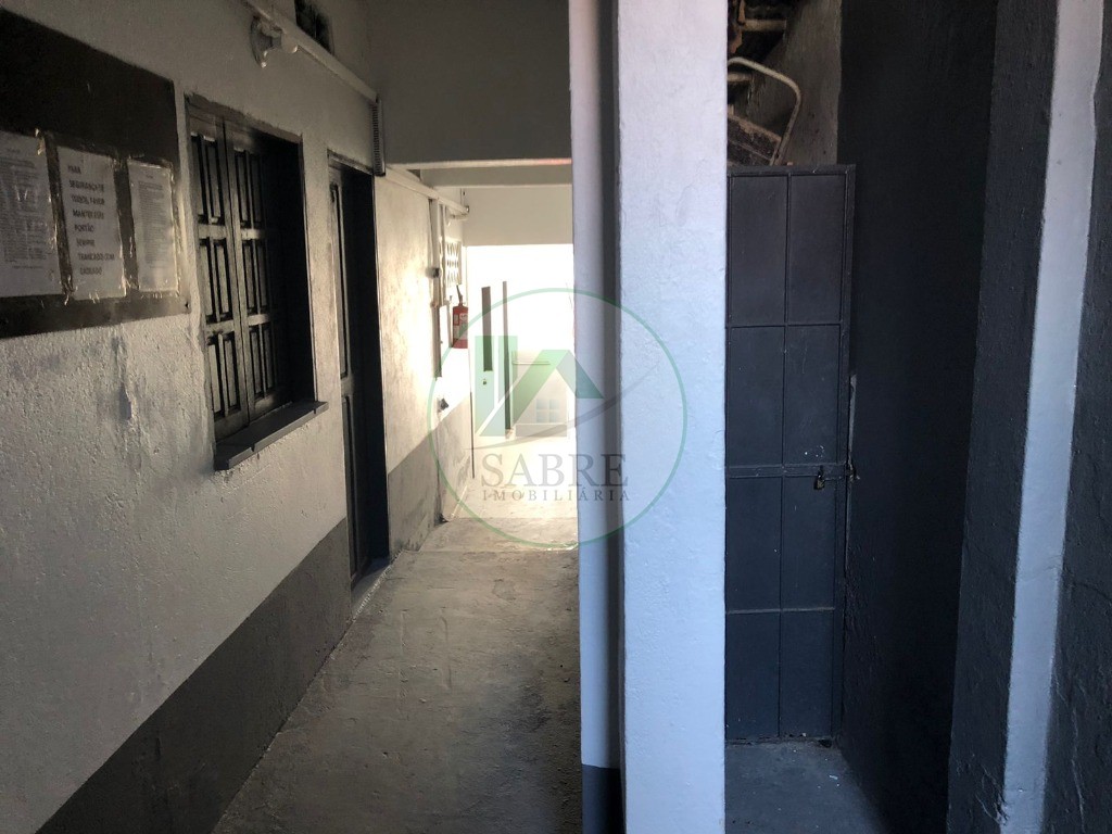 Prédio Inteiro à venda com 12 quartos, 328m² - Foto 13